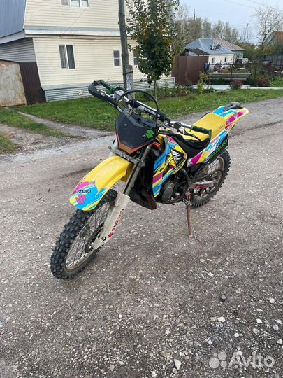 Suzuki ts 125