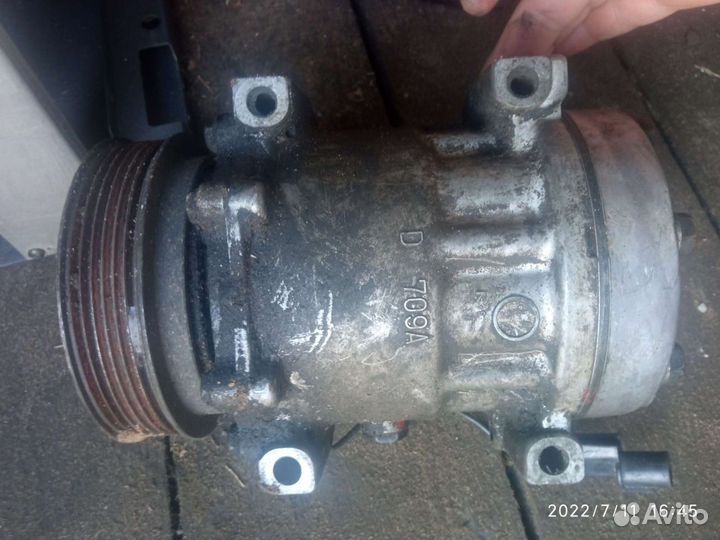 Компрессор кондиционера mitsubishi carisma