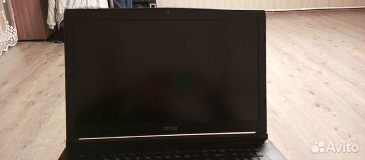 Игровой ноутбук msi 17 3