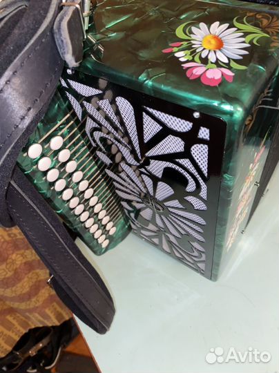 Новая гармонь Тульская 301 м Зелёный перламутр