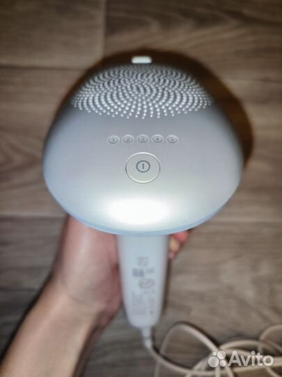 Фотоэпилятор Philips SC1995