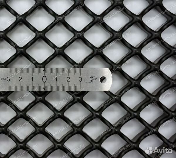 Универсальная пластиковая сетка bentley style