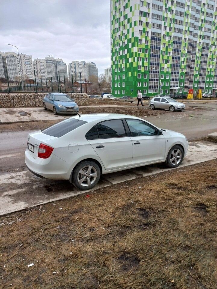 Skoda Rapid: фото владельца