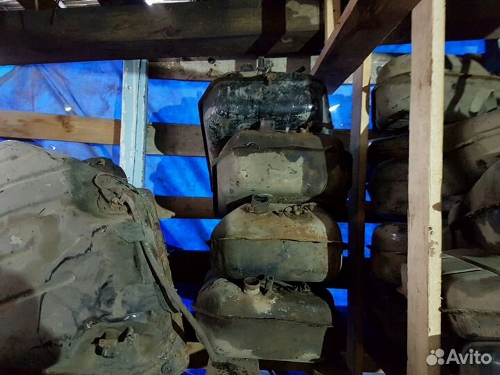 Бензобак на иж ода и волга.ока,ваз
