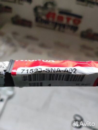 Кронштейн бампера задний правый Honda Civic 8