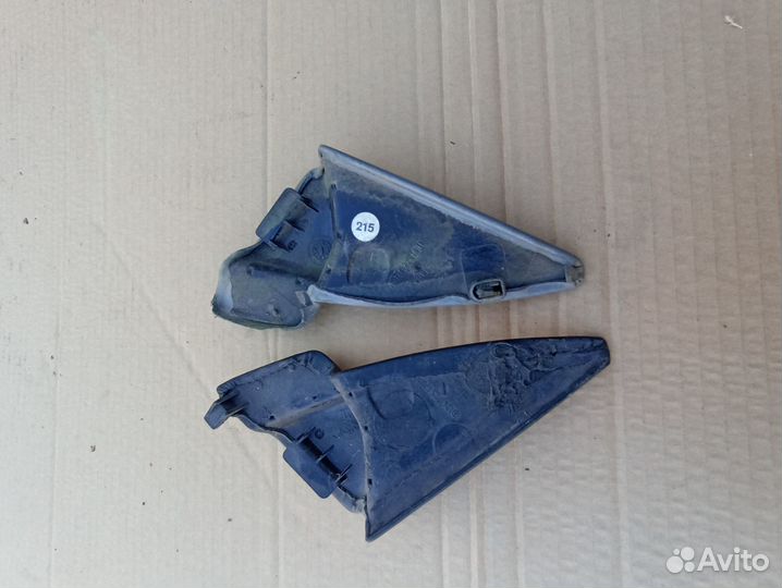 Уголок зеркала мерседес Е 124