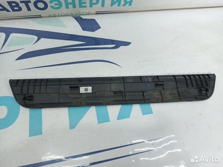 Накладка порога внутренняя передняя левая Hyundai