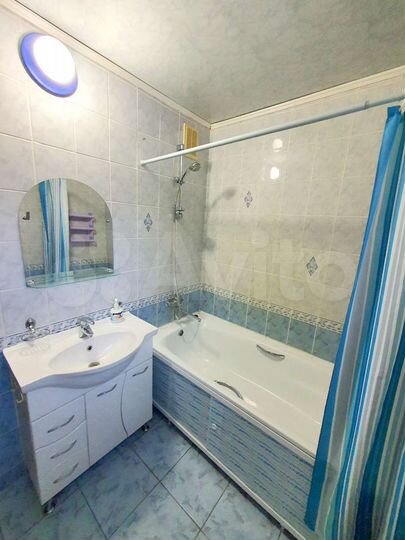 2-к. квартира, 76 м², 4/5 эт.