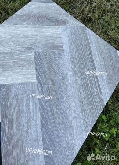 Кварцвиниловый ламинат елочка