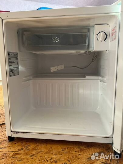 Холодильник маленький