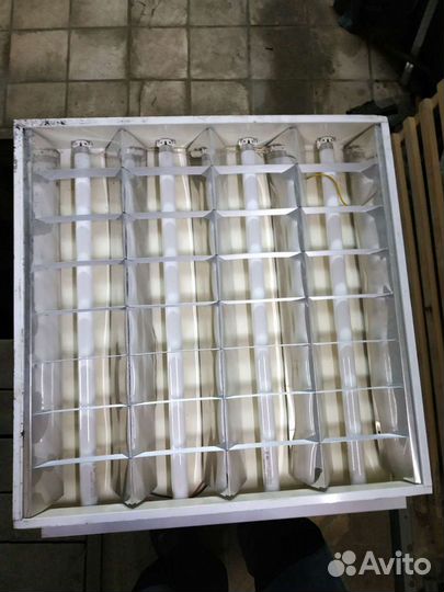 Светильник потолочный подвесной