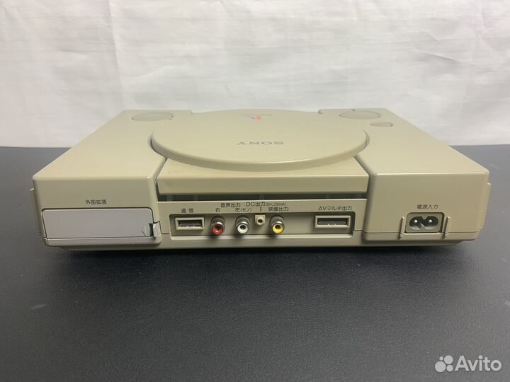 Sony playstation 1 (scph-5000) Japan