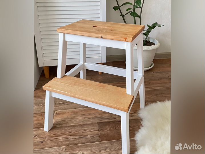 Табурет IKEA Бэквем