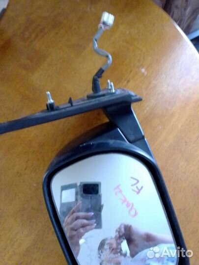 Зеркало левое с поворотником