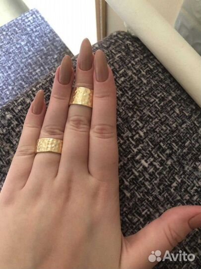 Маникюр, педикюр + гель лак