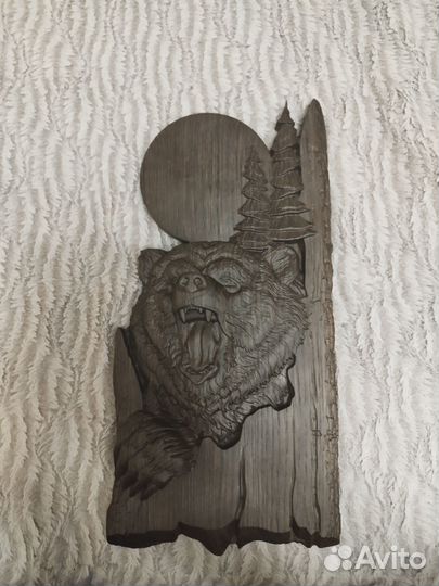 Панно резное, картина Медведь (мореный дуб)