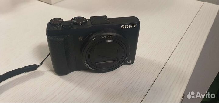 Компактный фотоаппарат Sony cyber shot DSC-HX50