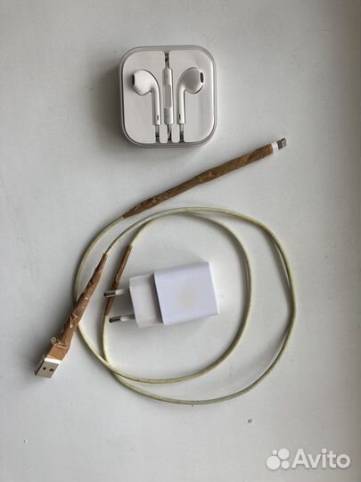 iPhone 5S, 16 ГБ