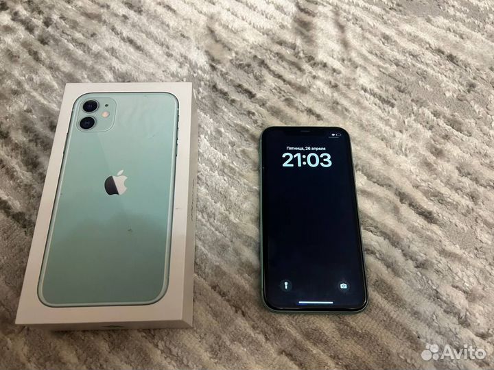 iPhone 11, 64 ГБ
