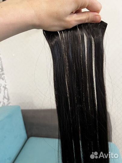 Пряди из натуральных волос на заколках