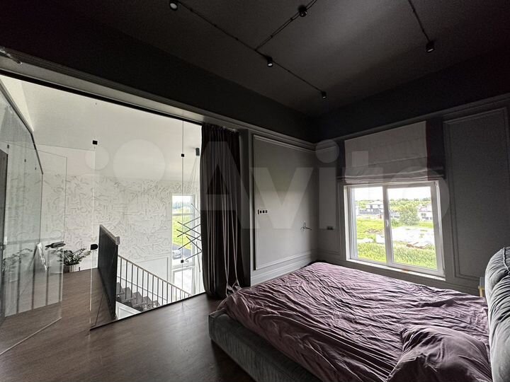 3-к. квартира, 95 м², 3/3 эт.