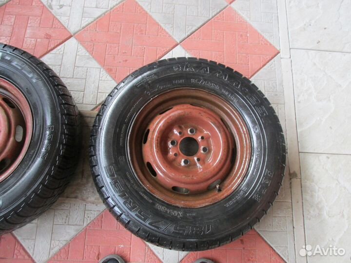 Продам шины с дисками, шину