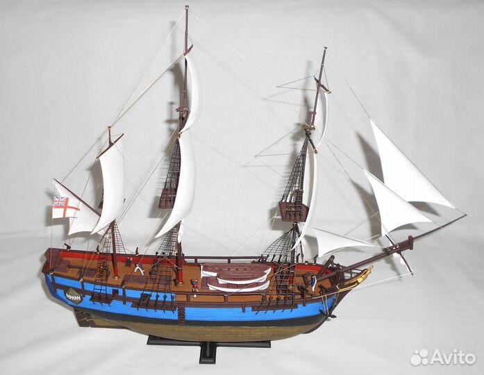 Модель корабля