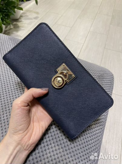 Кошелек Michael Kors