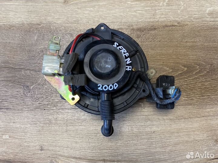 Nissan serena c23 моторчик отопителя салона