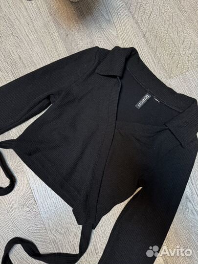 Кроп топ с длинным рукавом H&M