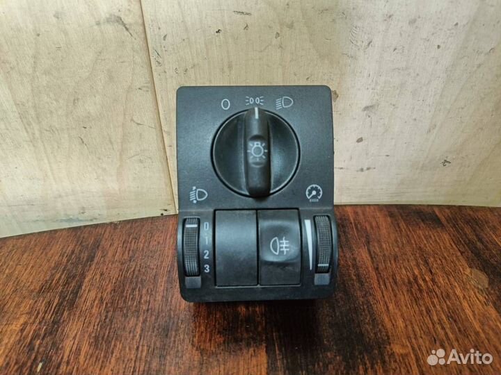 Переключатель фар Opel Corsa C 2003 9116612