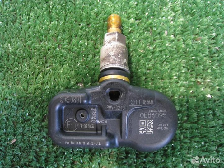 Датчик давления колеса Toyota Auris E18 2015