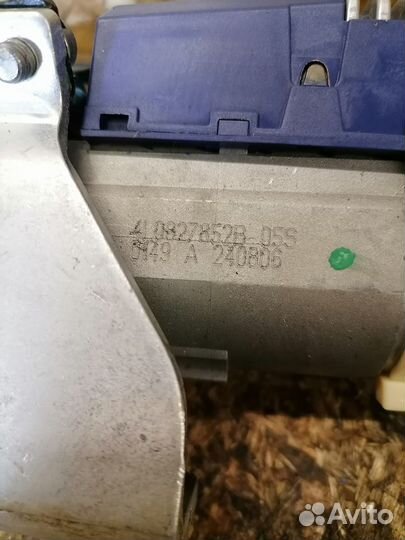 Привод крышки багажника Audi Q7 4L