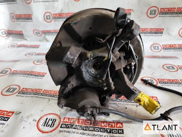 Ступица передняя левая toyota IST