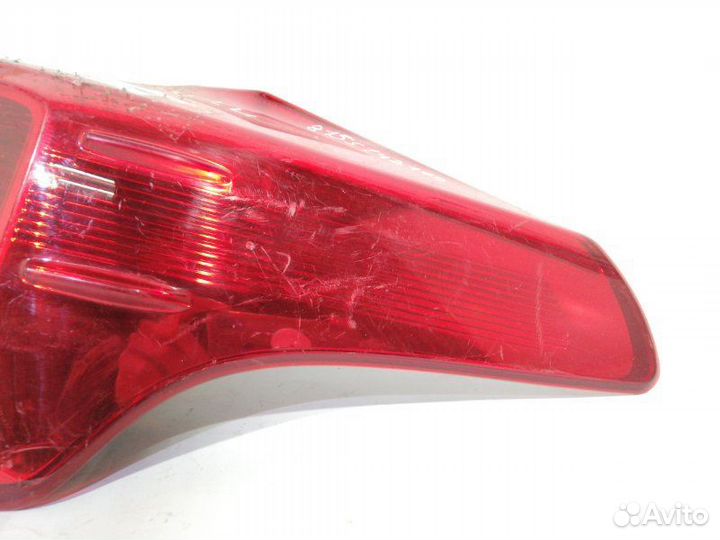 Фонарь задний правый Toyota Rav4 4 CA40 рестайлинг