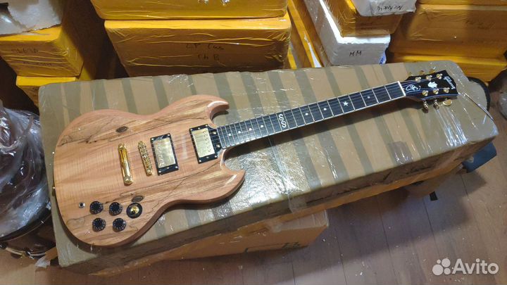 Реплика Gibson SG гнилой клён натур