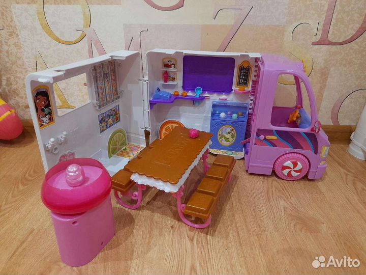 Игровой набор Принцессы Дисней Комфи Фургон