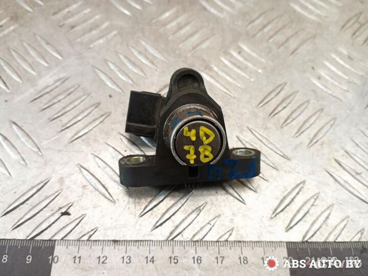 Датчик коленвала Volvo XC90 2004 30637803