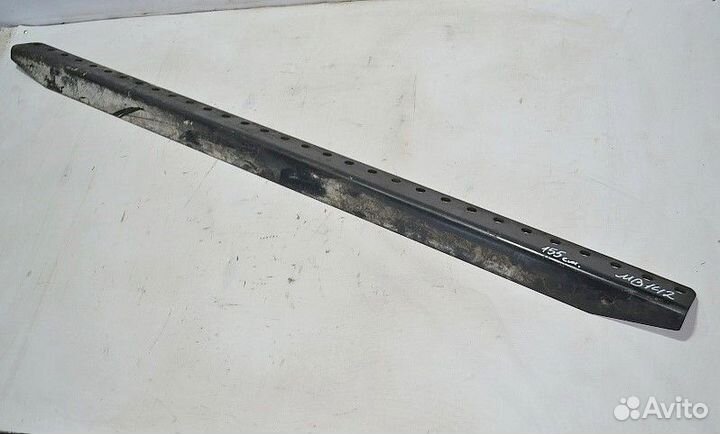 Уголок сцепного устройства (седла), левый mercedes