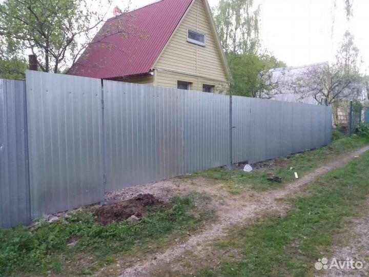 Заборы из профнастила