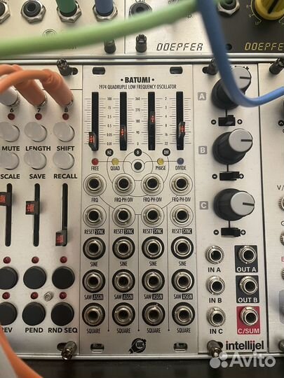 Xaoc batumi lfo euroarack модуль