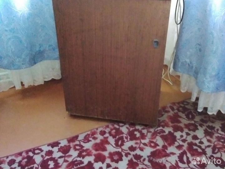 Швейная машина Чайка 2