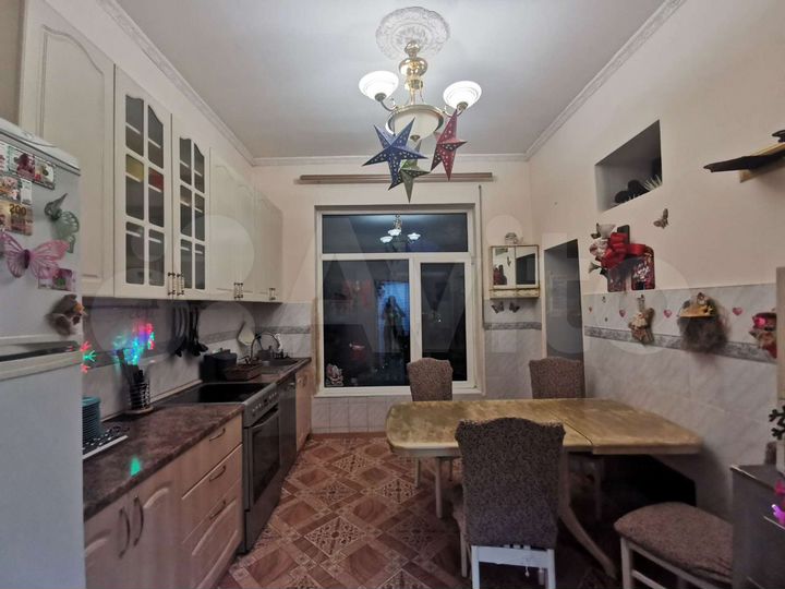 Дом 300 м² на участке 50 сот.