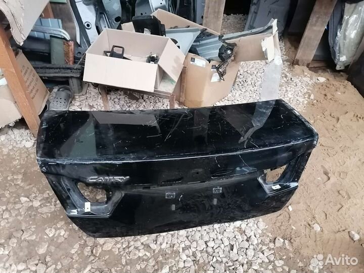 Тойота Камри 40 крышка багажника