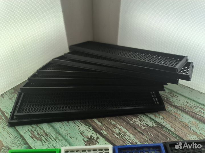 Заглушка для материнской платы