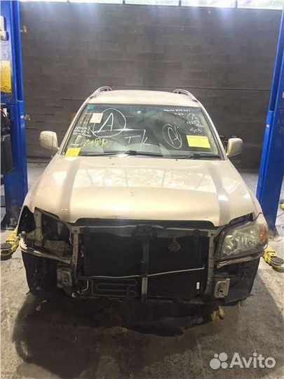 Разбор на запчасти Toyota Highlander 1