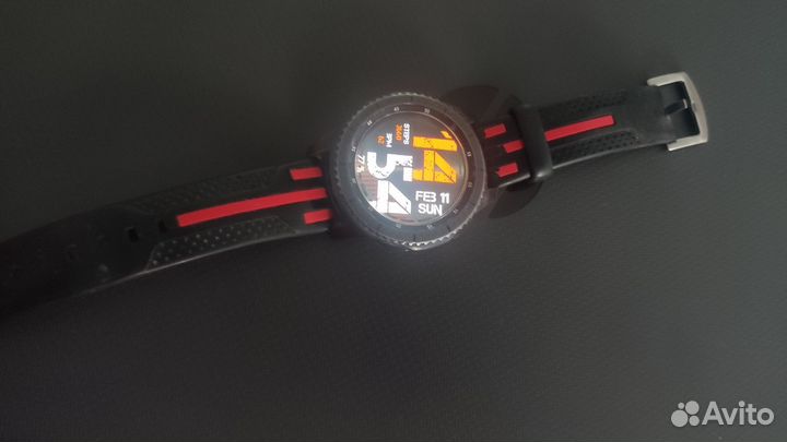 Часы Samsung gear s3 frontier