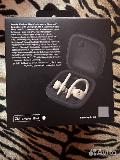 Беспроводные наушники beats