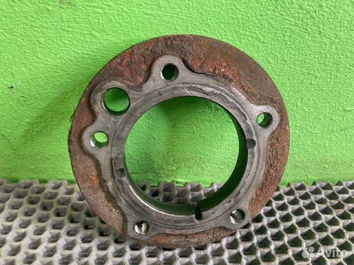 Кольцо распорное iveco stralis