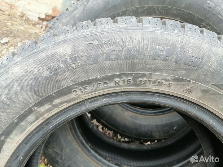 Pirelli Formula Ice 215/60 R16